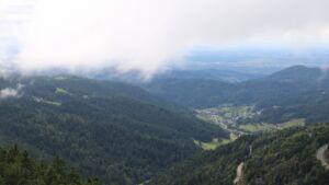 Dieses Bild zeigt eine Webcam-Aufnahme vom Achertal, aufgenommen am Sonntag, den 14.09.2025 um 17:10 Uhr. Die Temperatur betrug 11.7°C.