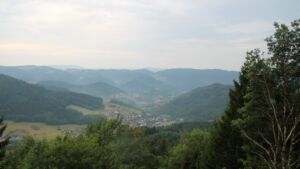 Dieses Bild zeigt eine Webcam-Aufnahme vom Achertal, aufgenommen am Samstag, den 01.08.2026 um 06:50 Uhr. Die Temperatur betrug 17.4°C.