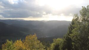 Dieses Bild zeigt eine Webcam-Aufnahme vom Achertal, aufgenommen am Mittwoch, den 28.10.2026 um 15:30 Uhr. Die Temperatur betrug 11.5°C.