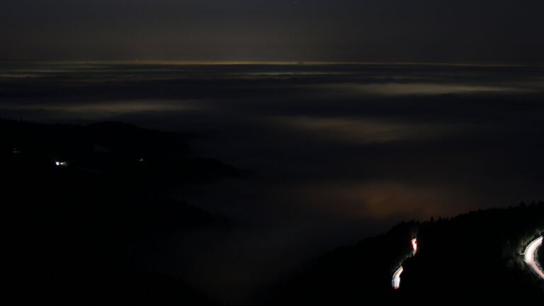 Dieses Bild zeigt eine Webcam-Aufnahme vom Achertal, aufgenommen am Sonntag, den 18.01.2026 um 18:40 Uhr. Die Temperatur betrug 4.2°C.