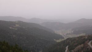 Dieses Bild zeigt eine Webcam-Aufnahme vom Achertal, aufgenommen am Freitag, den 14.11.2025 um 07:40 Uhr. Die Temperatur betrug 17.5°C.