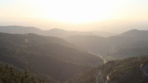 Dieses Bild zeigt eine Webcam-Aufnahme vom Achertal, aufgenommen am Mittwoch, den 08.04.2026 um 19:30 Uhr. Die Temperatur betrug 14.2°C.