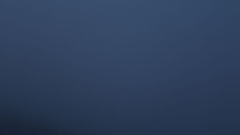 Dieses Bild zeigt eine Webcam-Aufnahme vom Achertal, aufgenommen am Dienstag, den 18.11.2025 um 17:30 Uhr. Die Temperatur betrug -2.3°C.