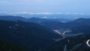 Dieses Bild zeigt eine Webcam-Aufnahme vom Achertal, aufgenommen am Mittwoch, den 10.12.2025 um 07:30 Uhr. Die Temperatur betrug 7.1°C.