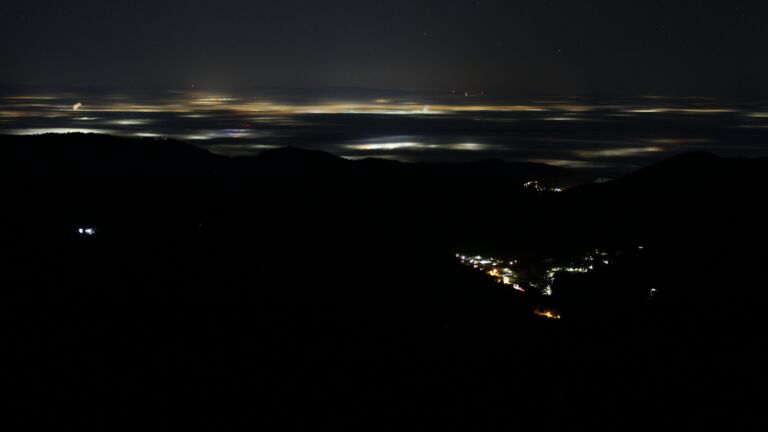 Dieses Bild zeigt eine Webcam-Aufnahme vom Achertal, aufgenommen am Mittwoch, den 25.02.2026 um 05:00 Uhr. Die Temperatur betrug 9.1°C.