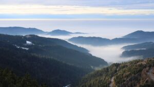 Dieses Bild zeigt eine Webcam-Aufnahme vom Achertal, aufgenommen am Freitag, den 23.01.2026 um 15:30 Uhr. Die Temperatur betrug 8.2°C.