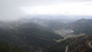 Dieses Bild zeigt eine Webcam-Aufnahme vom Achertal, aufgenommen am Sonntag, den 02.11.2025 um 09:50 Uhr. Die Temperatur betrug 6°C.