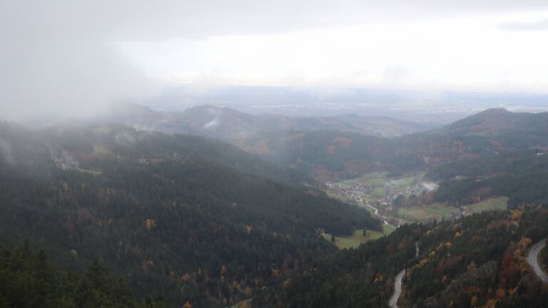 Dieses Bild zeigt eine Webcam-Aufnahme vom Achertal, aufgenommen am Sonntag, den 02.11.2025 um 09:50 Uhr. Die Temperatur betrug 6°C.