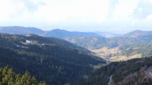 Dieses Bild zeigt eine Webcam-Aufnahme vom Achertal, aufgenommen am Samstag, den 07.02.2026 um 12:40 Uhr. Die Temperatur betrug 8.3°C.