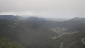 Dieses Bild zeigt eine Webcam-Aufnahme vom Achertal, aufgenommen am Montag, den 15.09.2025 um 08:40 Uhr. Die Temperatur betrug 13.6°C.