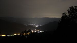 Dieses Bild zeigt eine Webcam-Aufnahme vom Achertal, aufgenommen am Montag, den 17.08.2026 um 02:00 Uhr. Die Temperatur betrug 20.4°C.