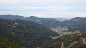 Dieses Bild zeigt eine Webcam-Aufnahme vom Achertal, aufgenommen am Mittwoch, den 03.12.2025 um 09:20 Uhr. Die Temperatur betrug 6.1°C.