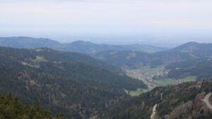 Dieses Bild zeigt eine Webcam-Aufnahme vom Achertal, aufgenommen am Donnerstag, den 16.04.2026 um 09:00 Uhr. Die Temperatur betrug 8.7°C.