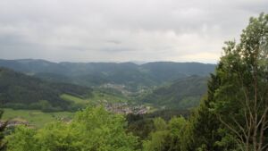 Dieses Bild zeigt eine Webcam-Aufnahme vom Achertal, aufgenommen am Mittwoch, den 13.05.2026 um 18:30 Uhr. Die Temperatur betrug 9.1°C.