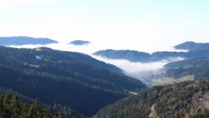 Dieses Bild zeigt eine Webcam-Aufnahme vom Achertal, aufgenommen am Sonntag, den 08.02.2026 um 14:40 Uhr. Die Temperatur betrug 4.7°C.