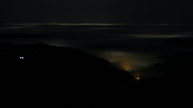 Dieses Bild zeigt eine Webcam-Aufnahme vom Achertal, aufgenommen am Dienstag, den 20.01.2026 um 02:40 Uhr. Die Temperatur betrug 9.2°C.