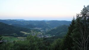 Dieses Bild zeigt eine Webcam-Aufnahme vom Achertal, aufgenommen am Samstag, den 20.06.2026 um 05:40 Uhr. Die Temperatur betrug 22.9°C.