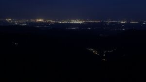 Dieses Bild zeigt eine Webcam-Aufnahme vom Achertal, aufgenommen am Mittwoch, den 29.04.2026 um 05:10 Uhr. Die Temperatur betrug 6.4°C.