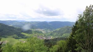 Dieses Bild zeigt eine Webcam-Aufnahme vom Achertal, aufgenommen am Donnerstag, den 14.05.2026 um 12:20 Uhr. Die Temperatur betrug 6.4°C.