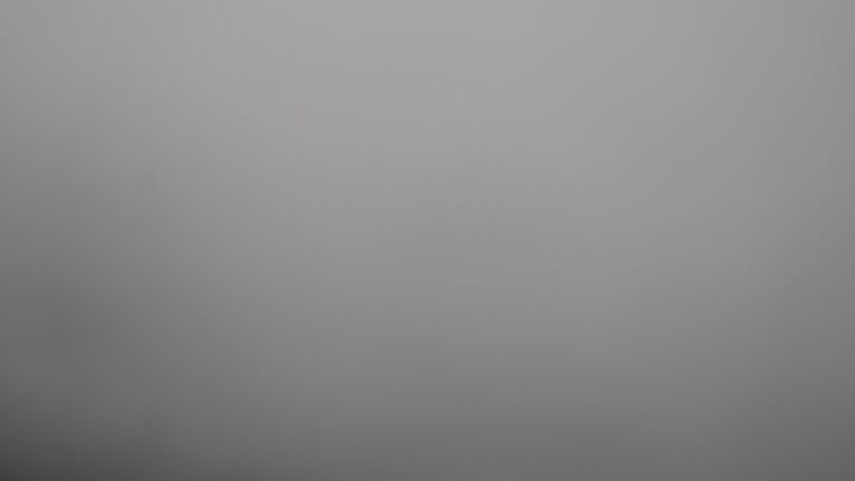 Dieses Bild zeigt eine Webcam-Aufnahme vom Achertal, aufgenommen am Donnerstag, den 28.08.2025 um 08:10 Uhr. Die Temperatur betrug 12.5°C.