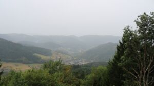 Dieses Bild zeigt eine Webcam-Aufnahme vom Achertal, aufgenommen am Freitag, den 21.08.2026 um 12:50 Uhr. Die Temperatur betrug 14.8°C.