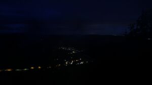 Dieses Bild zeigt eine Webcam-Aufnahme vom Achertal, aufgenommen am Mittwoch, den 20.05.2026 um 04:30 Uhr. Die Temperatur betrug 9.4°C.