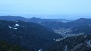 Dieses Bild zeigt eine Webcam-Aufnahme vom Achertal, aufgenommen am Samstag, den 17.01.2026 um 07:50 Uhr. Die Temperatur betrug 7.3°C.