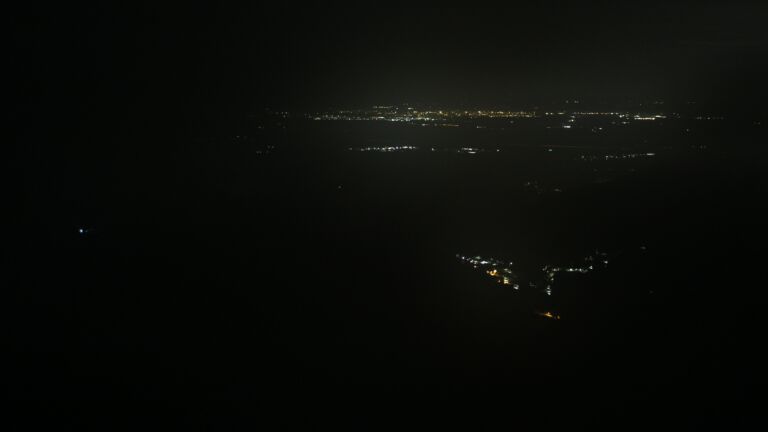 Dieses Bild zeigt eine Webcam-Aufnahme vom Achertal, aufgenommen am Mittwoch, den 11.03.2026 um 01:30 Uhr. Die Temperatur betrug 4.6°C.