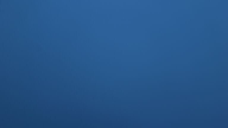 Dieses Bild zeigt eine Webcam-Aufnahme vom Achertal, aufgenommen am Sonntag, den 12.04.2026 um 06:10 Uhr. Die Temperatur betrug 2.1°C.