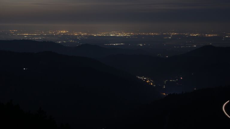 Dieses Bild zeigt eine Webcam-Aufnahme vom Achertal, aufgenommen am Mittwoch, den 04.03.2026 um 06:00 Uhr. Die Temperatur betrug 3.5°C.