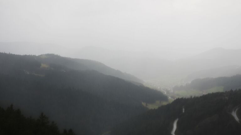 Dieses Bild zeigt eine Webcam-Aufnahme vom Achertal, aufgenommen am Mittwoch, den 11.03.2026 um 16:00 Uhr. Die Temperatur betrug 5.1°C.