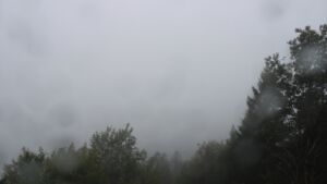 Dieses Bild zeigt eine Webcam-Aufnahme vom Achertal, aufgenommen am Donnerstag, den 08.10.2026 um 12:00 Uhr. Die Temperatur betrug 10.3°C.