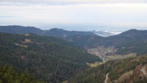 Dieses Bild zeigt eine Webcam-Aufnahme vom Achertal, aufgenommen am Samstag, den 20.12.2025 um 09:40 Uhr. Die Temperatur betrug 7.3°C.