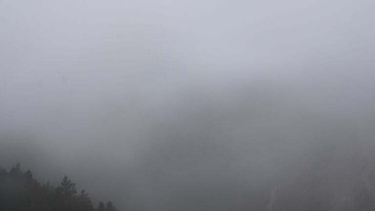 Dieses Bild zeigt eine Webcam-Aufnahme vom Achertal, aufgenommen am Freitag, den 24.10.2025 um 12:40 Uhr. Die Temperatur betrug 0.8°C.
