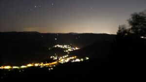 Dieses Bild zeigt eine Webcam-Aufnahme vom Achertal, aufgenommen am Freitag, den 07.08.2026 um 22:40 Uhr. Die Temperatur betrug 19°C.