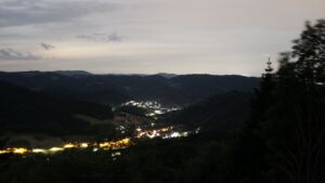 Dieses Bild zeigt eine Webcam-Aufnahme vom Achertal, aufgenommen am Dienstag, den 02.06.2026 um 02:40 Uhr. Die Temperatur betrug 16.2°C.