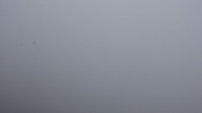 Dieses Bild zeigt eine Webcam-Aufnahme vom Achertal, aufgenommen am Sonntag, den 03.08.2025 um 09:30 Uhr. Die Temperatur betrug 8.8°C.