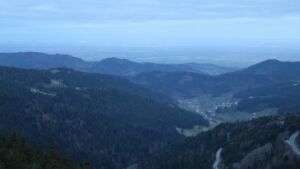 Dieses Bild zeigt eine Webcam-Aufnahme vom Achertal, aufgenommen am Montag, den 06.04.2026 um 06:40 Uhr. Die Temperatur betrug 4.1°C.