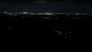 Dieses Bild zeigt eine Webcam-Aufnahme vom Achertal, aufgenommen am Mittwoch, den 06.05.2026 um 04:40 Uhr. Die Temperatur betrug 7.3°C.