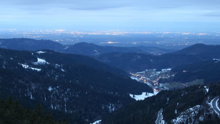 Dieses Bild zeigt eine Webcam-Aufnahme vom Achertal, aufgenommen am Mittwoch, den 14.01.2026 um 07:50 Uhr. Die Temperatur betrug 4.2°C.