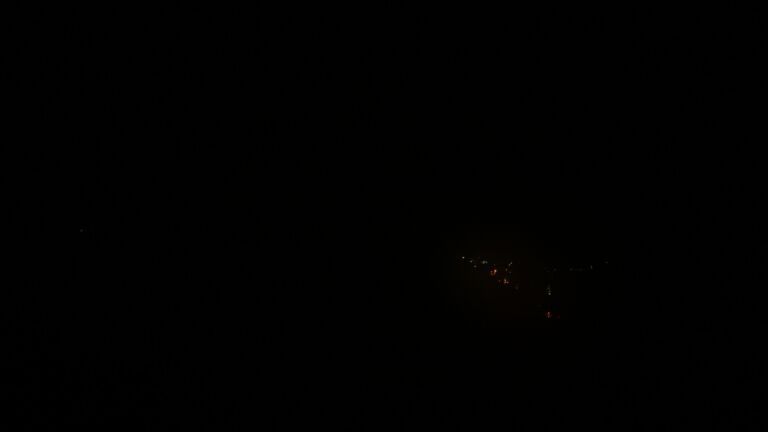 Dieses Bild zeigt eine Webcam-Aufnahme vom Achertal, aufgenommen am Mittwoch, den 11.02.2026 um 00:30 Uhr. Die Temperatur betrug 3.9°C.