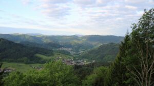 Dieses Bild zeigt eine Webcam-Aufnahme vom Achertal, aufgenommen am Mittwoch, den 13.05.2026 um 06:50 Uhr. Die Temperatur betrug 4.2°C.