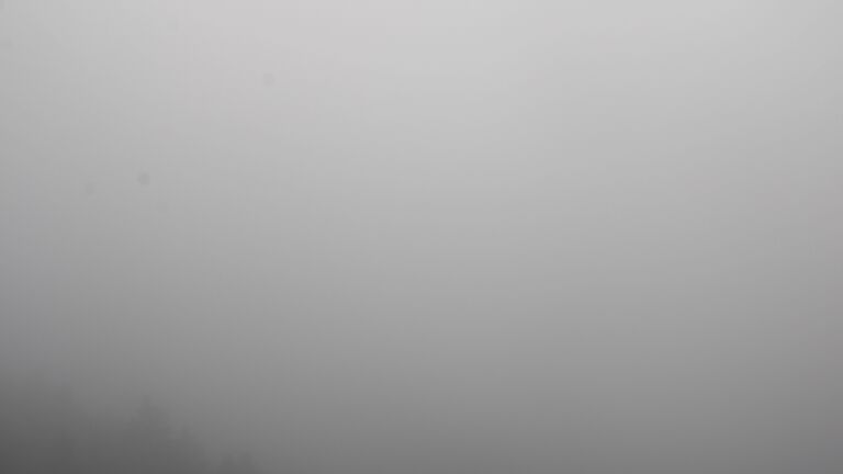 Dieses Bild zeigt eine Webcam-Aufnahme vom Achertal, aufgenommen am Montag, den 22.09.2025 um 16:50 Uhr. Die Temperatur betrug 6.4°C.