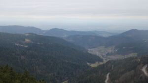 Dieses Bild zeigt eine Webcam-Aufnahme vom Achertal, aufgenommen am Mittwoch, den 10.12.2025 um 15:50 Uhr. Die Temperatur betrug 6.1°C.