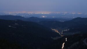 Dieses Bild zeigt eine Webcam-Aufnahme vom Achertal, aufgenommen am Freitag, den 06.03.2026 um 06:20 Uhr. Die Temperatur betrug 11.6°C.