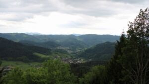 Dieses Bild zeigt eine Webcam-Aufnahme vom Achertal, aufgenommen am Mittwoch, den 13.05.2026 um 15:40 Uhr. Die Temperatur betrug 8.6°C.