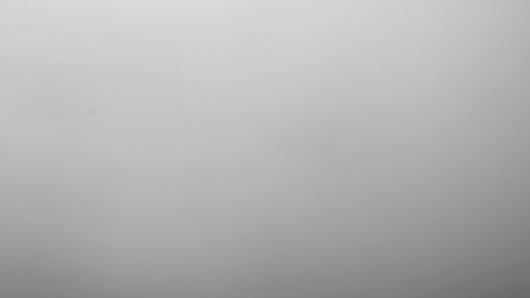 Dieses Bild zeigt eine Webcam-Aufnahme vom Achertal, aufgenommen am Dienstag, den 09.09.2025 um 17:00 Uhr. Die Temperatur betrug 12°C.