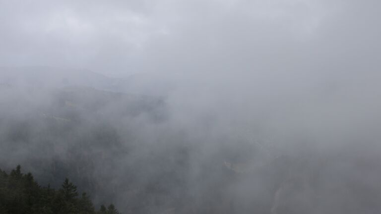 Dieses Bild zeigt eine Webcam-Aufnahme vom Achertal, aufgenommen am Dienstag, den 17.03.2026 um 11:40 Uhr. Die Temperatur betrug 6.1°C.