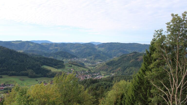 Dieses Bild zeigt eine Webcam-Aufnahme vom Achertal, aufgenommen am Donnerstag, den 15.10.2026 um 10:40 Uhr. Die Temperatur betrug 16.3°C.
