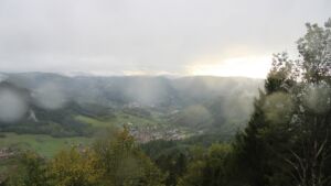 Dieses Bild zeigt eine Webcam-Aufnahme vom Achertal, aufgenommen am Sonntag, den 25.10.2026 um 15:10 Uhr. Die Temperatur betrug 5.8°C.